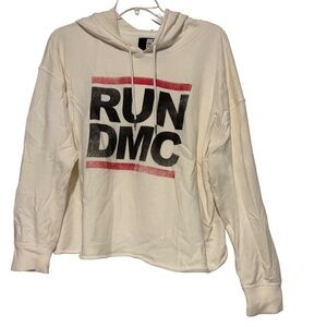 Women’s Torrid Run DMC Cropped Hoodie in Cream Sz 2